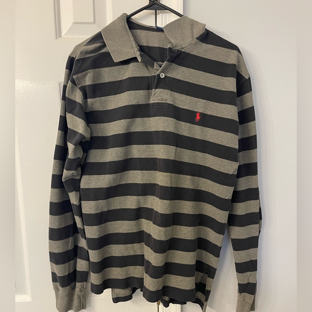 Polo Ralf Lauren shirt.  L